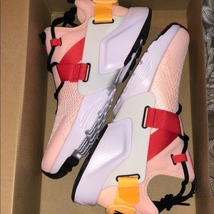 W Nike air huarache city low